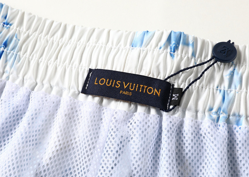 L0uis Vuitt0n