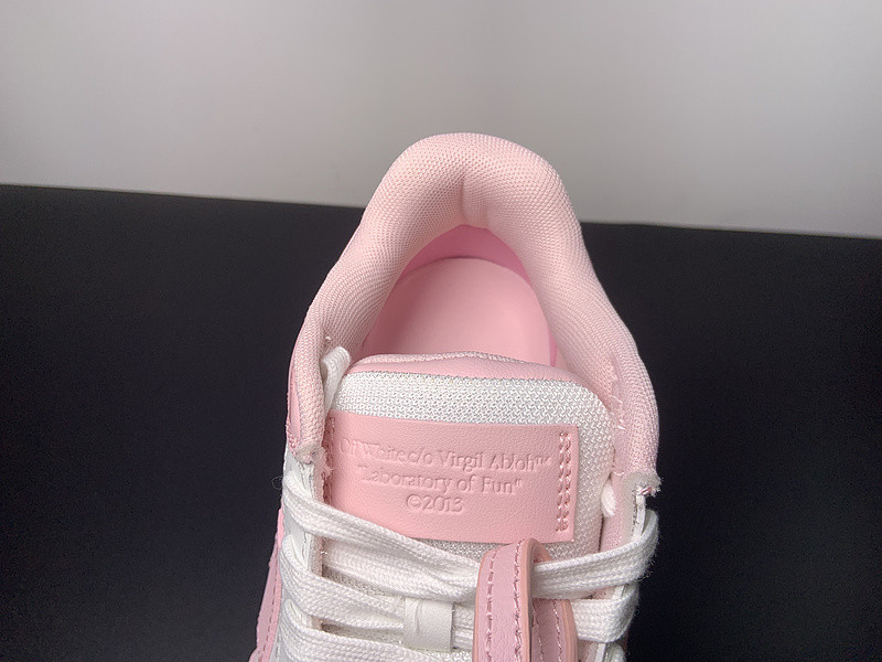OF™ C/O VIRGIL ABLOH OUT OF OFFICE LOW-TOP LEATHER SNEAKERS ‘OOO“