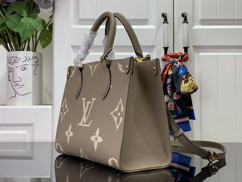LVT PURSE