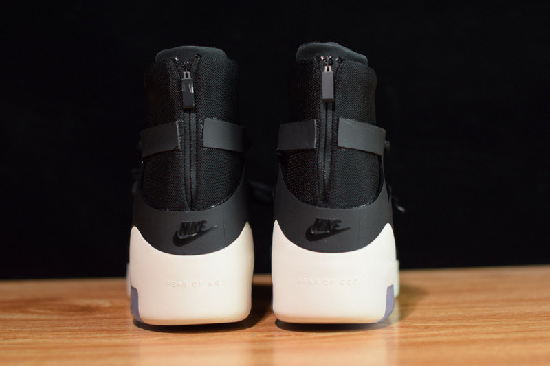 NIKE AIR FEAR OF GOD 1 