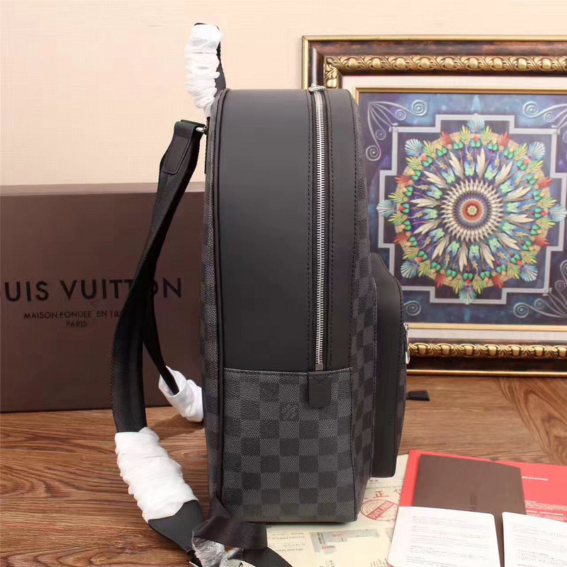 LVT PURSE