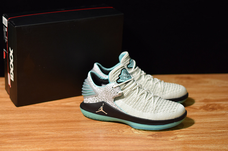 AIR JORDAN 32 LOW PF AH3347-101