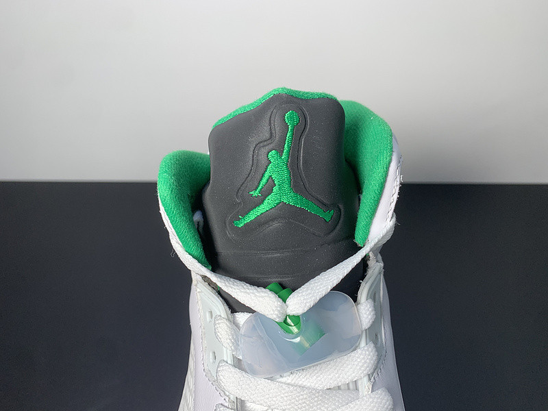 WOMEN’S AIR JORDAN 5 “LUCKY GREEN” DD9336-103