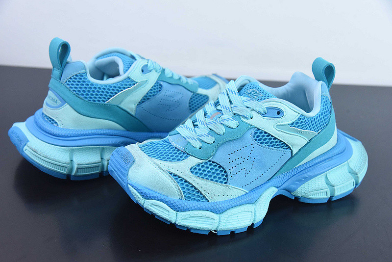 BC XL SNEAKERS