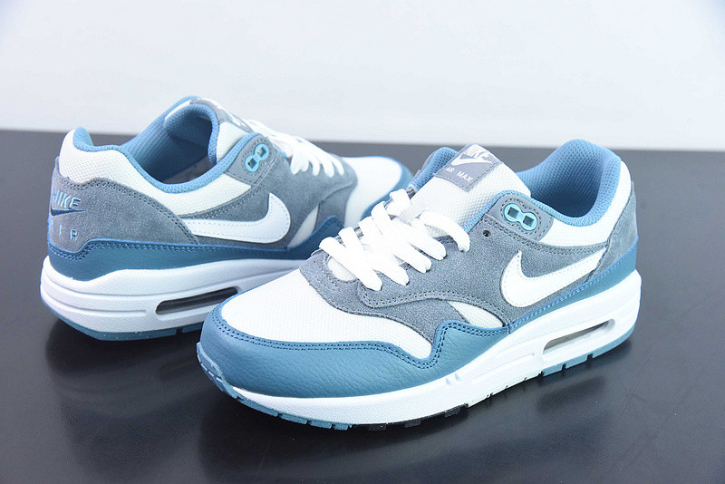 Nike Air Max 1 SC