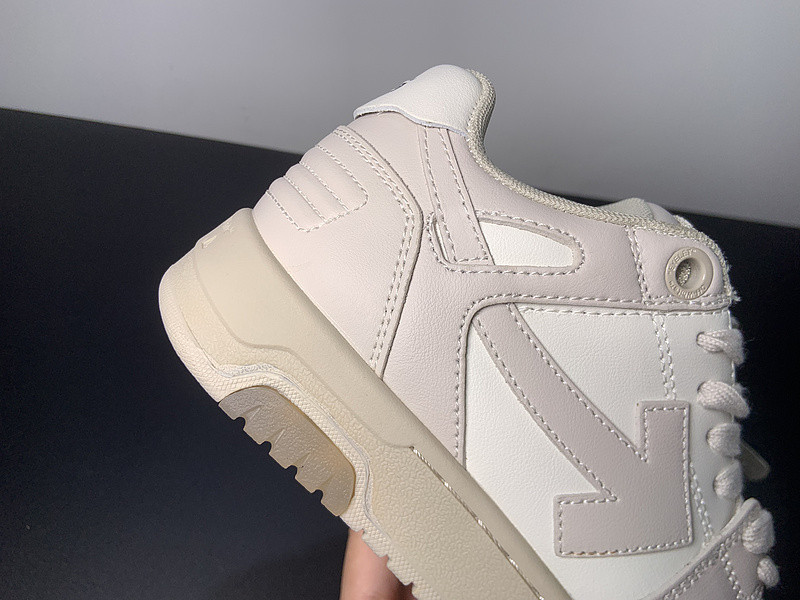 OF™ C/O VIRGIL ABLOH OUT OF OFFICE LOW-TOP LEATHER SNEAKERS ‘OOO“