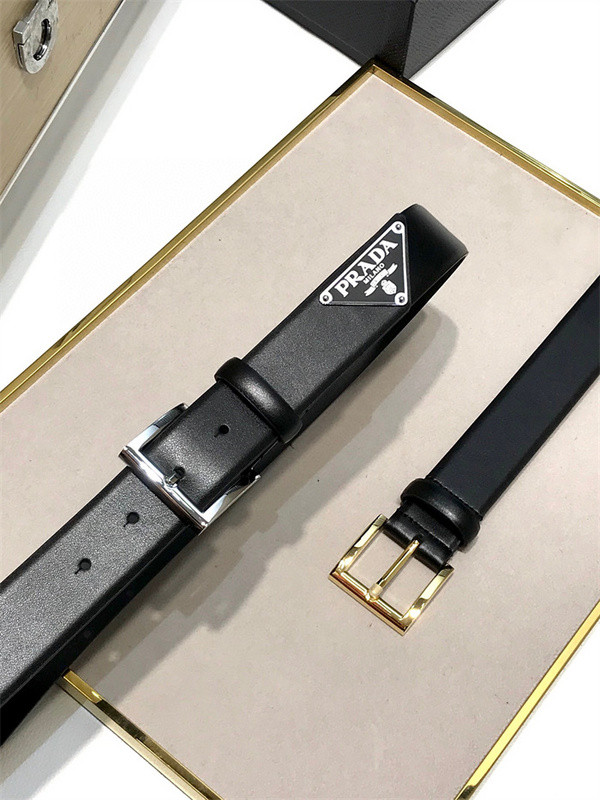 Ba*len*cia*ga belt