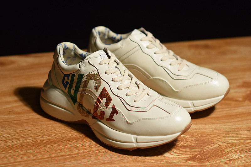 GUC RHYTON VINTAGE TRAINER SNEAKER 524990 DRW00 9022