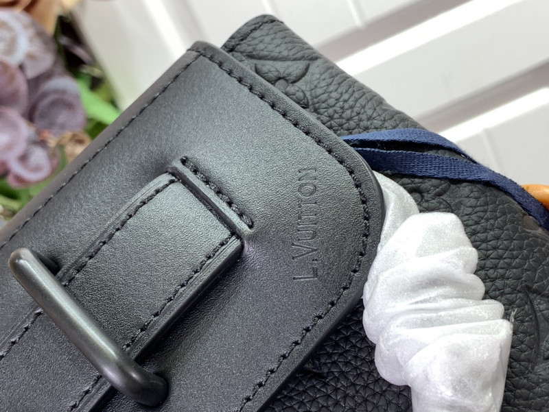 LVT PURSE