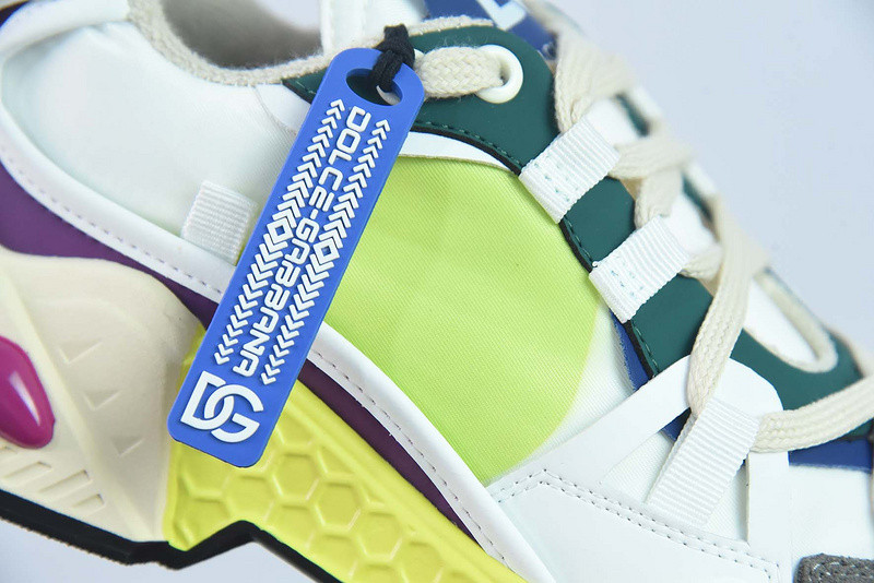 DG SNEAKER