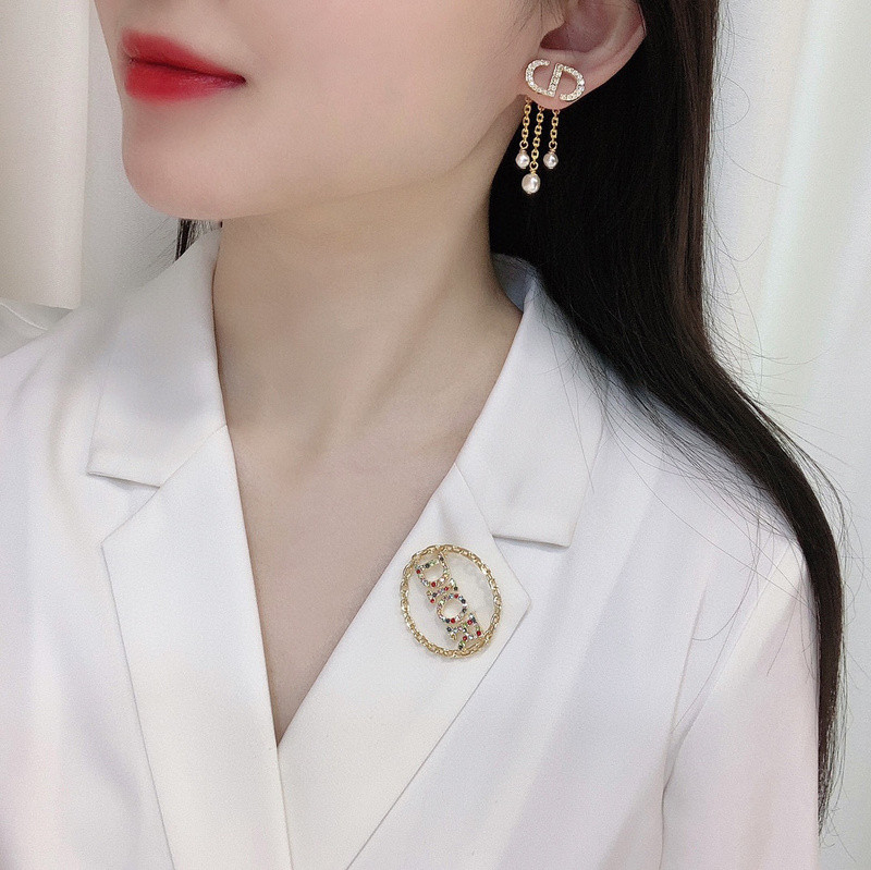 D10r earring