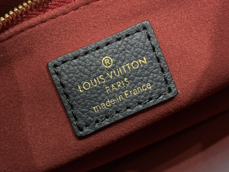 LVT PURSE