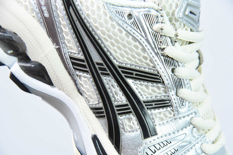 ASICS Gel Kayano 14