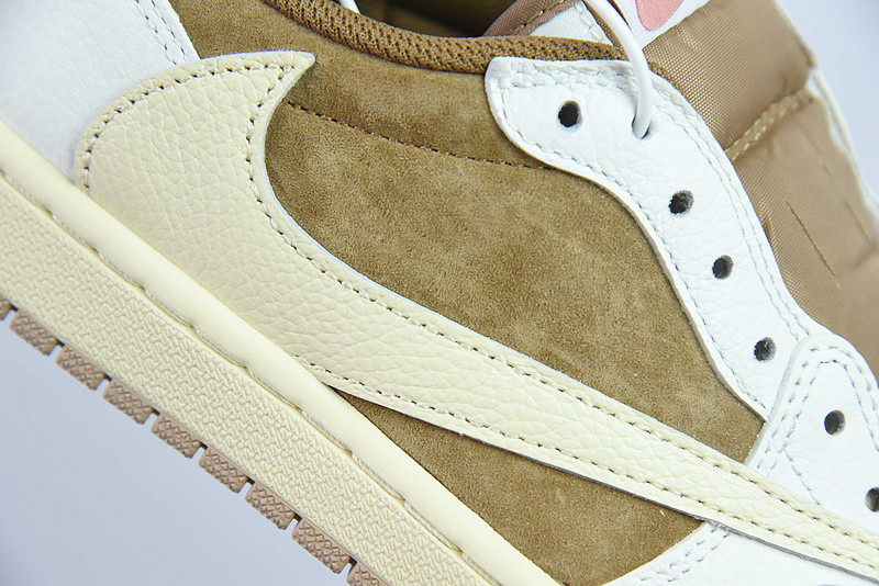 TRAVIS SCOTT X AIR JORDAN 1 LOW OG “SAIL/SHY PINK” DM7866-106