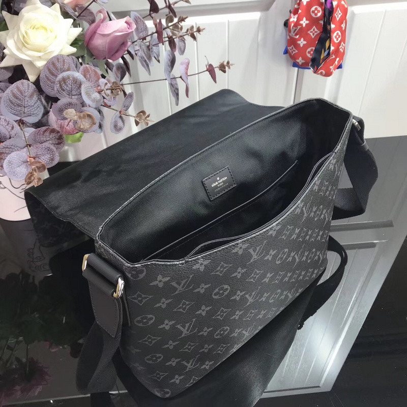 LVT PURSE