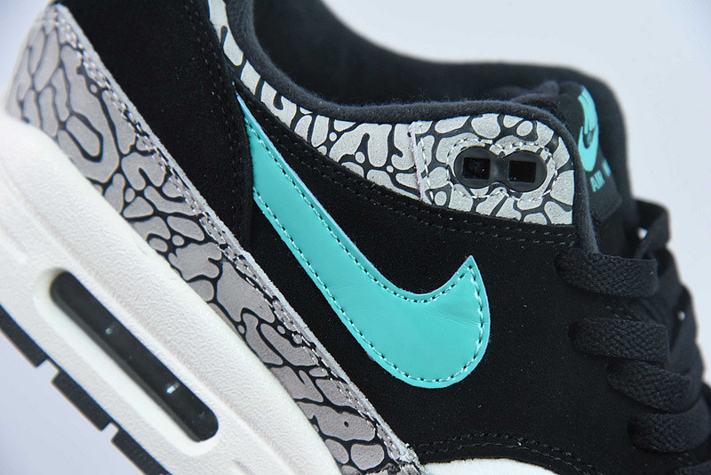 Nike Atmos x Air Max 1 Retro 