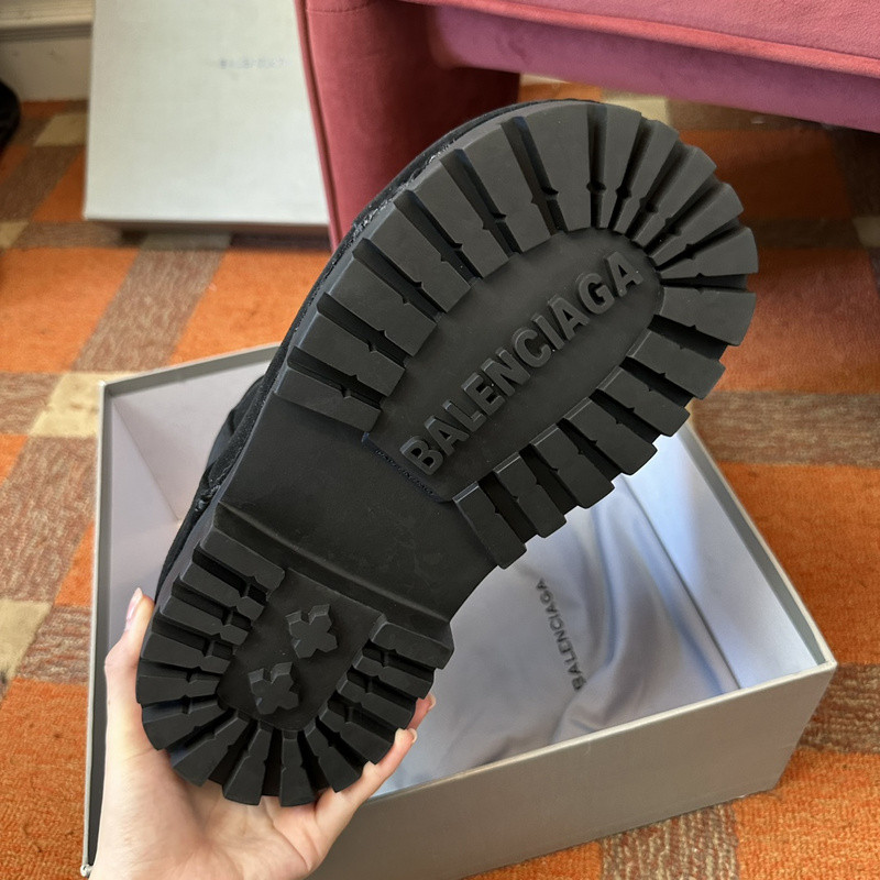 BC BOOTS