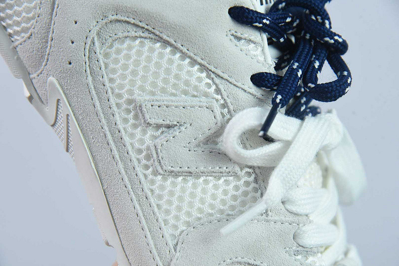 NEW BALANCE X MIUMIU SNEAKER