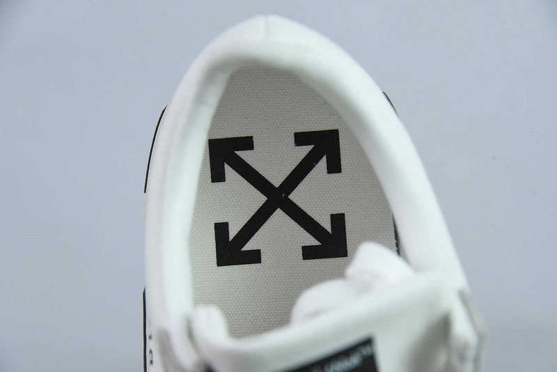off white SNEAKERS