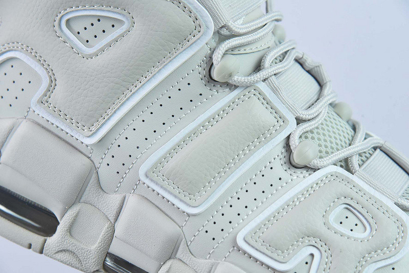 NIKE AIR MORE UPTEMPO