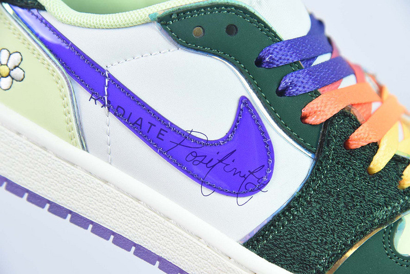 AIR JORDAN 1 RETRO LOW OG 