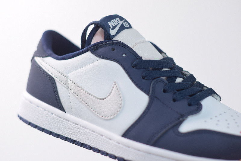 NIKE SB X AIR JORDAN 1 LOW MIDNIGHT NAVY CJ7891-400