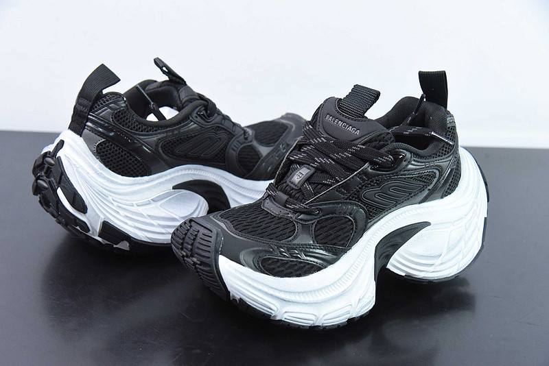 BC XL SNEAKERS
