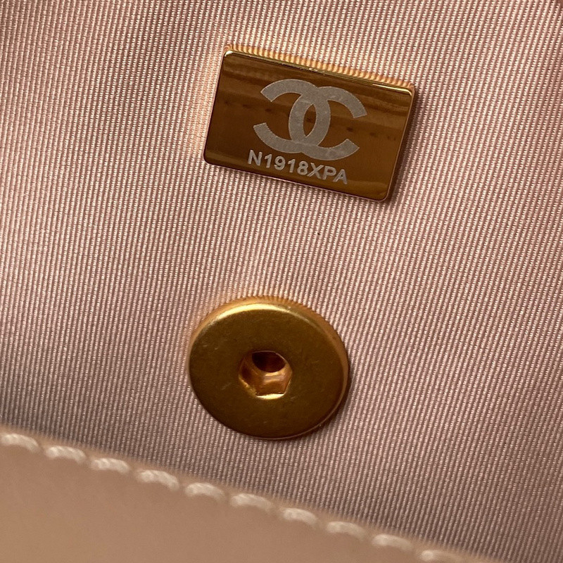 Ch*el purse
