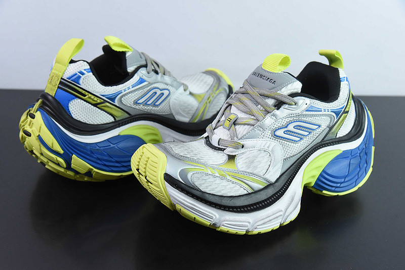 BC XL SNEAKERS