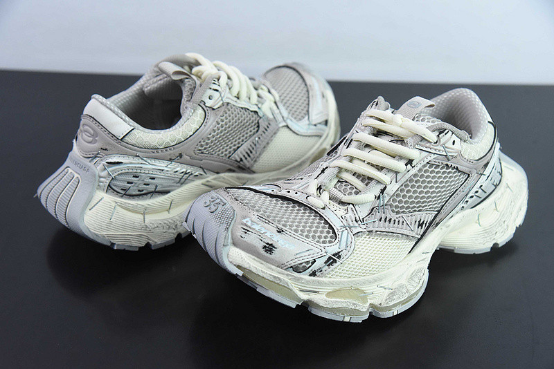 BC XL SNEAKERS