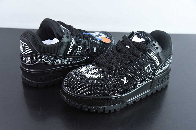 LVT SNEAKERS