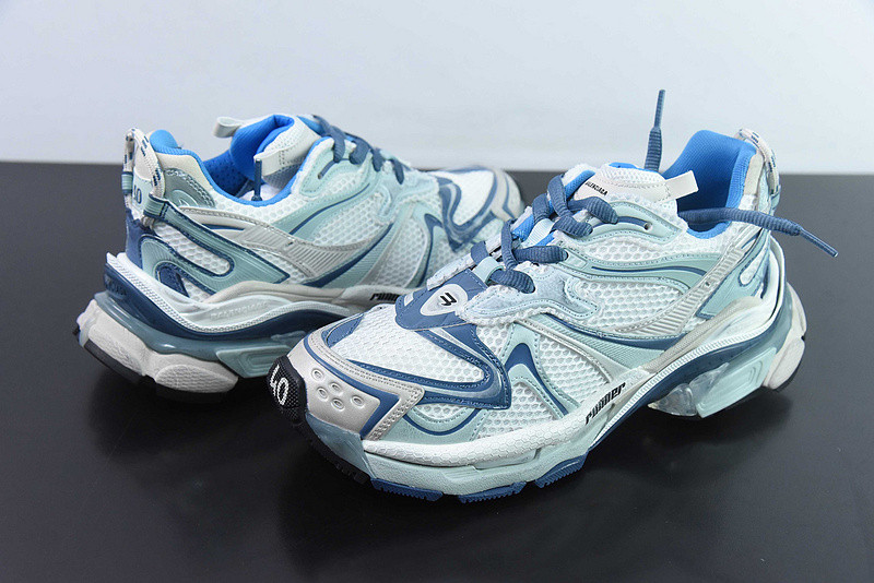 BC TRACK SNEAKER