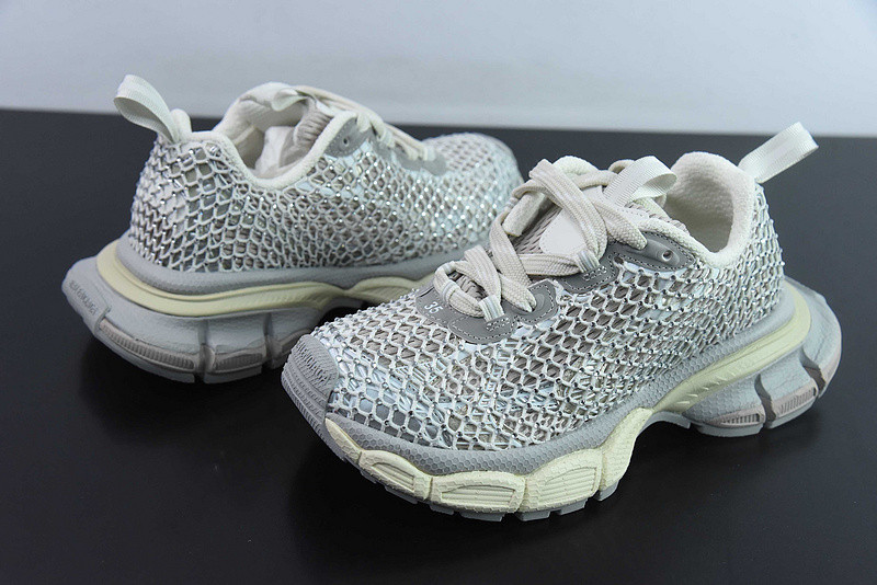BC 3XL SNEAKER