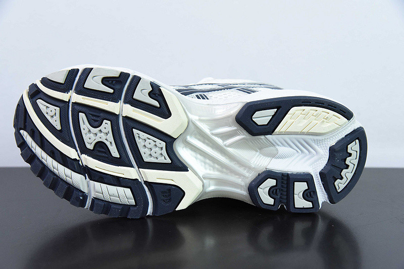 Asics Gel Kayano 14