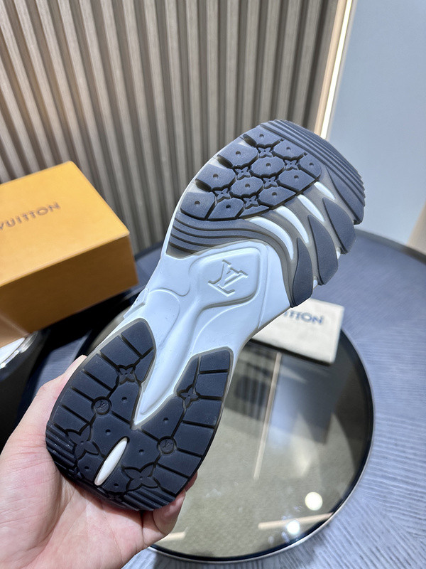 LVT SNEAKERS