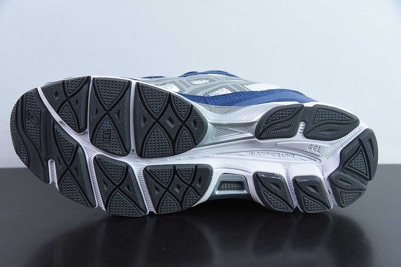 ASICS Gel NYC 