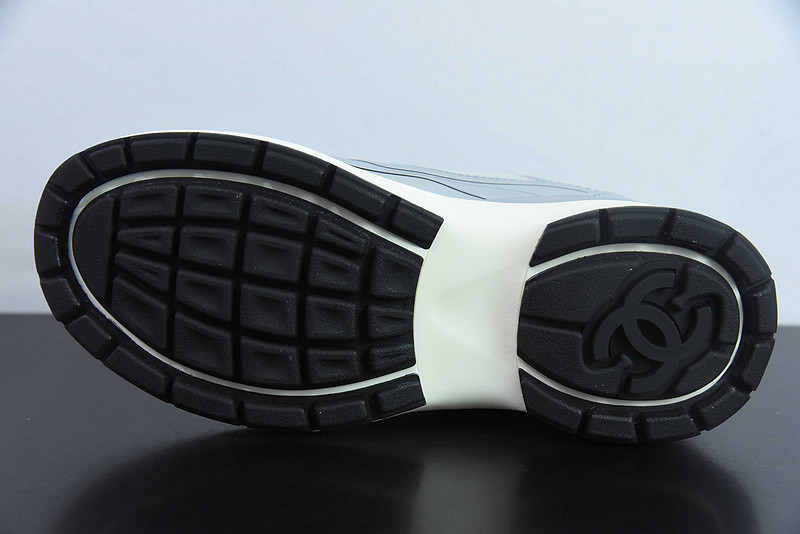 Chanel Sneaker