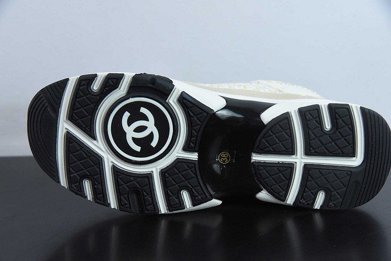 Chanel Sneaker