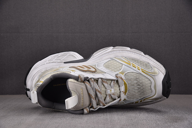 BC XL SNEAKERS