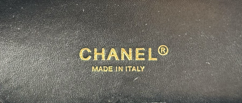 Ch*el purse