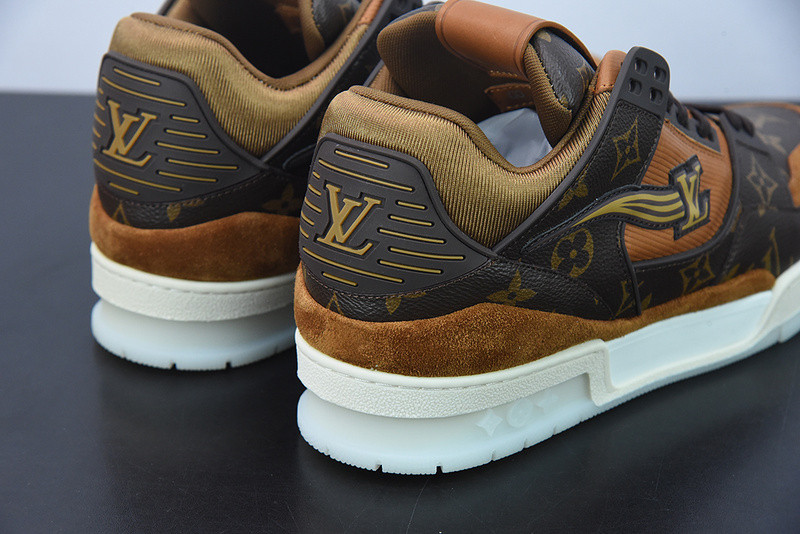 LVT SNEAKERS