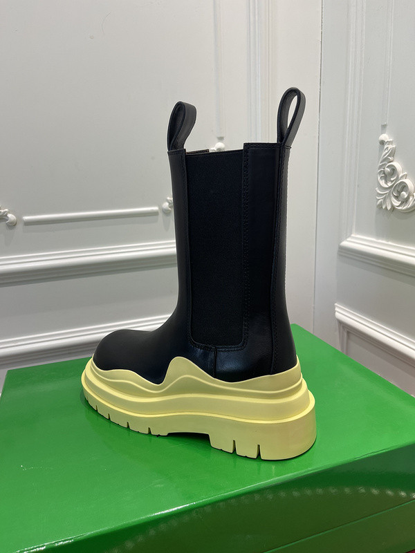 b0tte*a Ven*ta sneaker