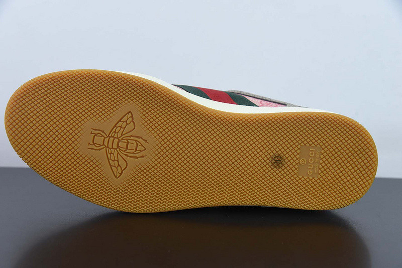 G*u*i sneaker