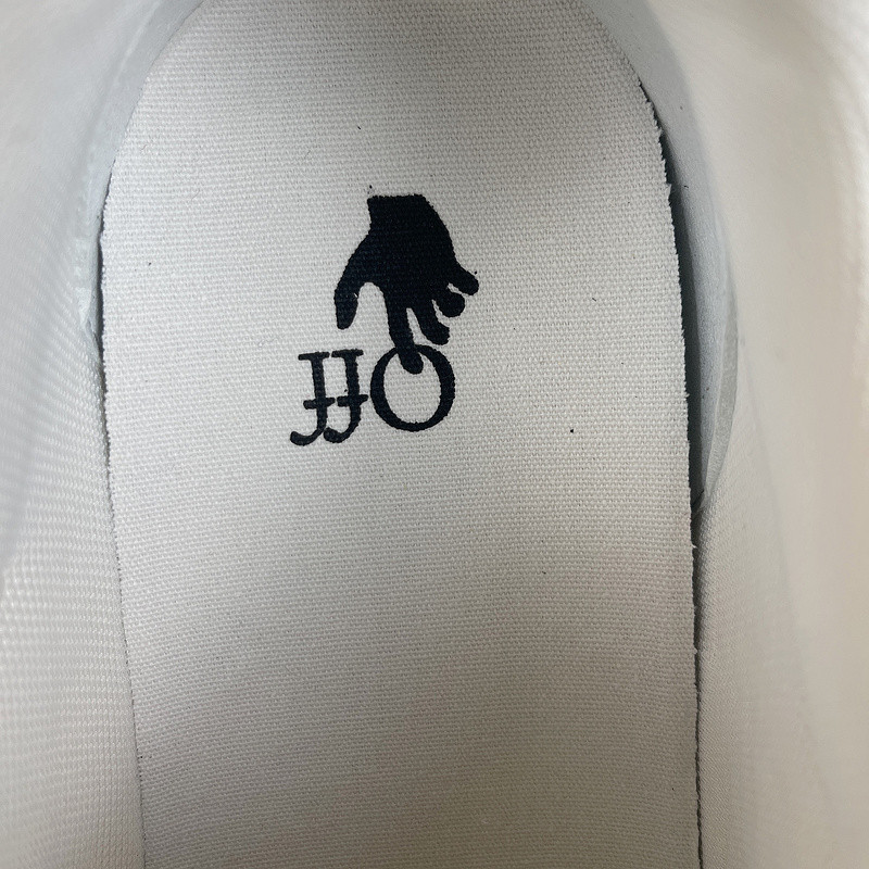 OF™ C/O VIRGIL ABLOH OUT OF OFFICE LOW-TOP LEATHER SNEAKERS ‘OOO“
