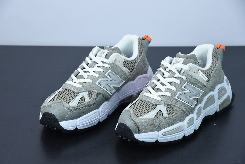 NEW BALANCE YURT X SALEHE BEMBURY MS574YSC