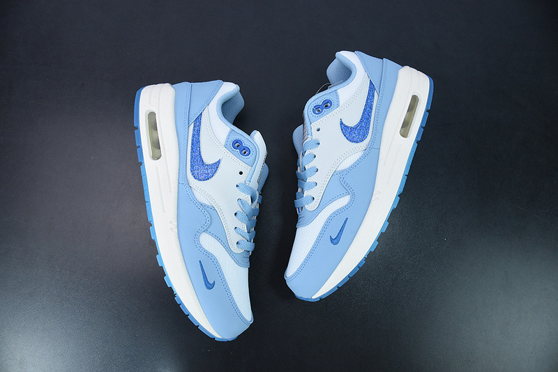 NIKE AIR MAX 1 PREMIUM