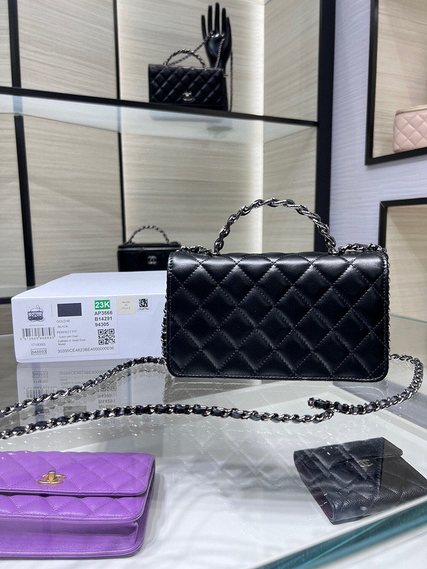 Ch*el purse