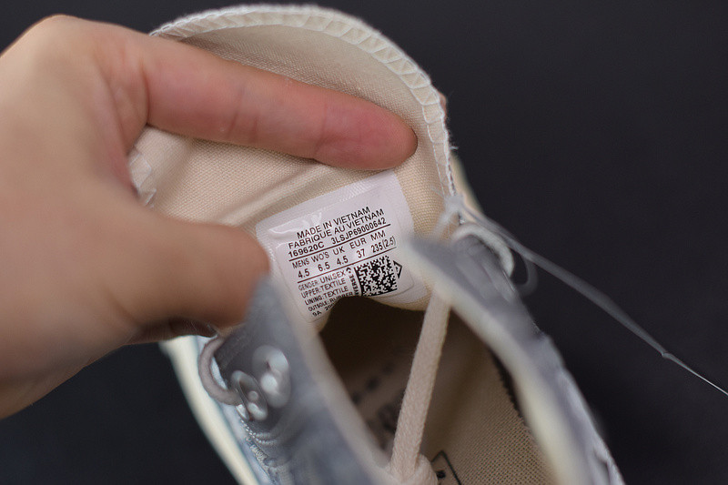 DIO* X CONVERSE SNEAKER