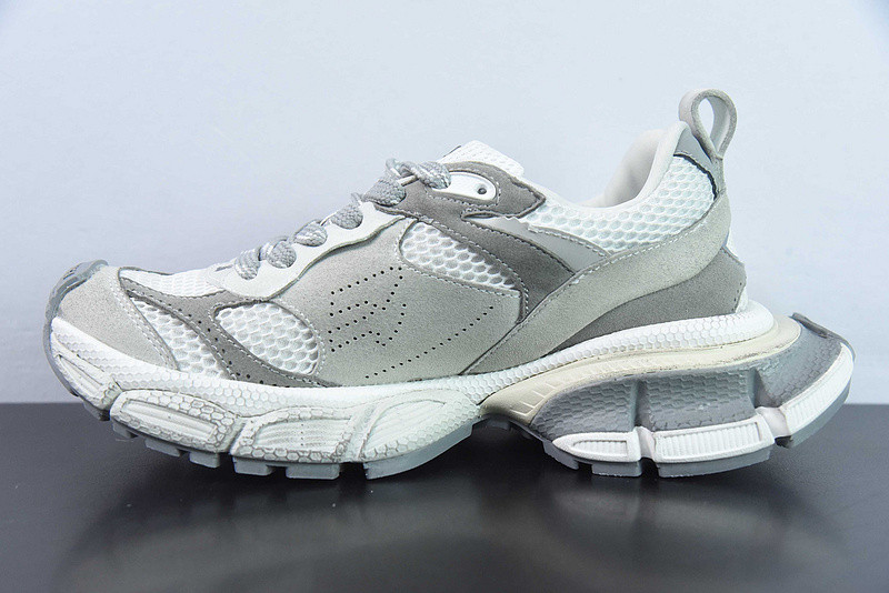 BC XL SNEAKERS