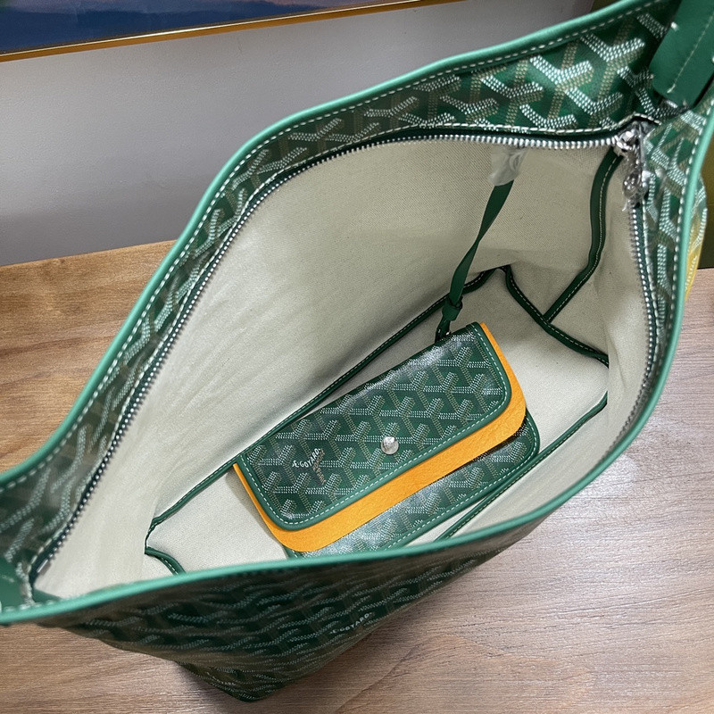 Go*ard purse